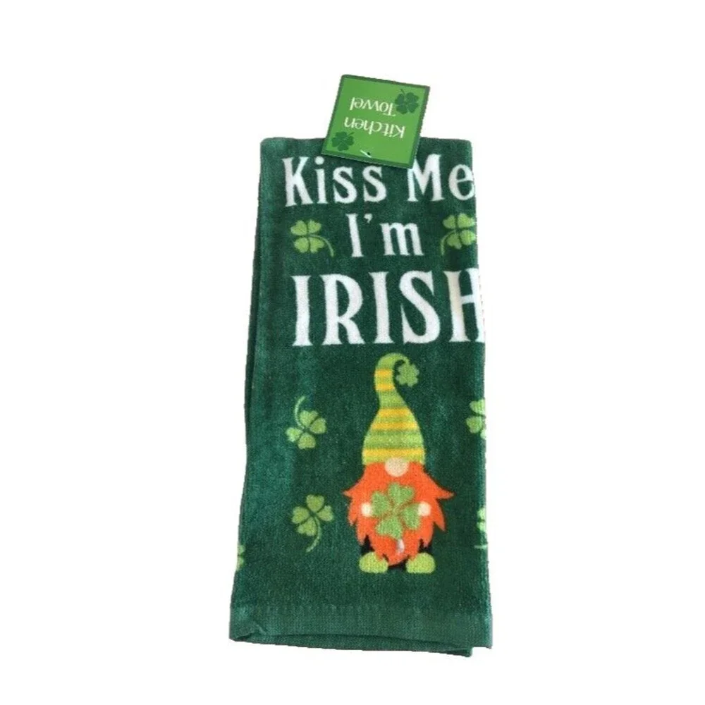 St Patrick's Kitchen Dish Towels Set of 2 Plush Gnome Kiss Me I'm Irish Shamrock